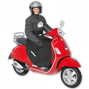 Nässeschutz für Roller-Fahrer